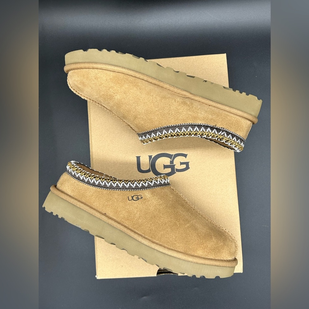 UGG Tasman Slippers Chestnut Women’s Size 7